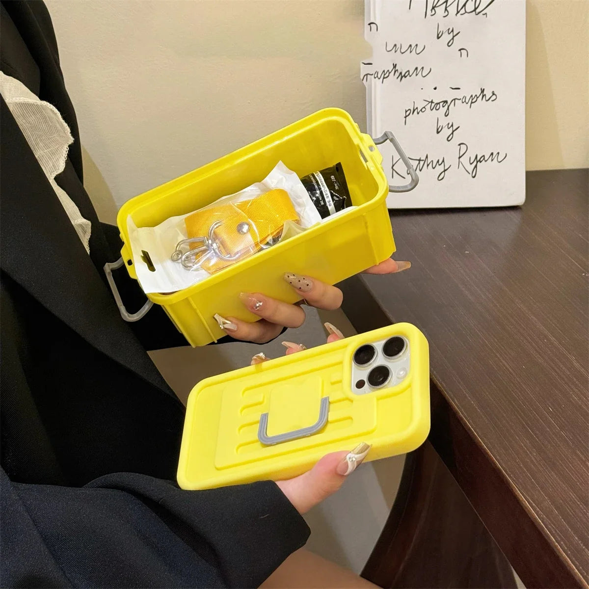 Hot Creative Storage Box Crossbody Lanyard Silicone Phone Shell for Iphone 11 12 13 14 15 Pro Max Funny Shockproof Soft Cover